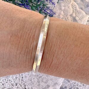 Vintage Mid Century Zuni Signed Mike Simplico Carinated Sterling Cuff